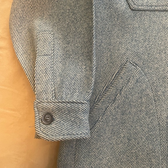 Vintage Men’s Eddie Bauer Pure Wool Flannel Jacket - Picture 2 of 6